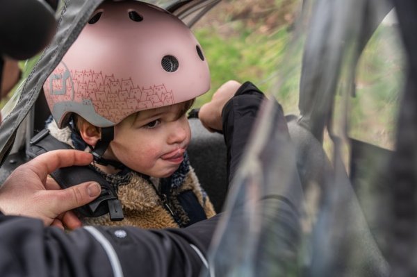jongen in een bakfiets