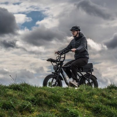 man op fatbike