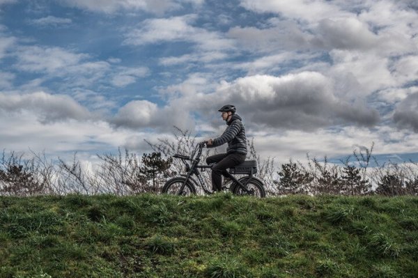 man op fatbike